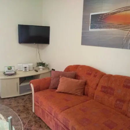 Szemes Balaton Villa *