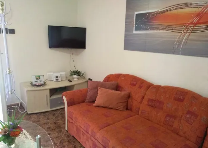 Szemes Balaton Villa *